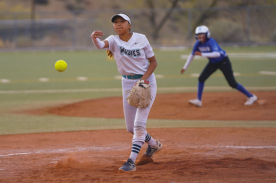 Hózhó softball team earns No. 6 seed in A/2A playoffs