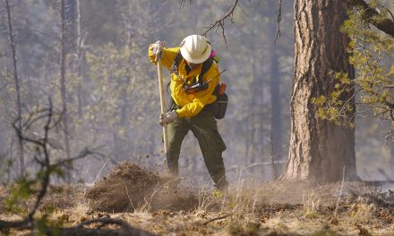 Thunderstorm winds could reignite Oak Ridge Fire, officials warn