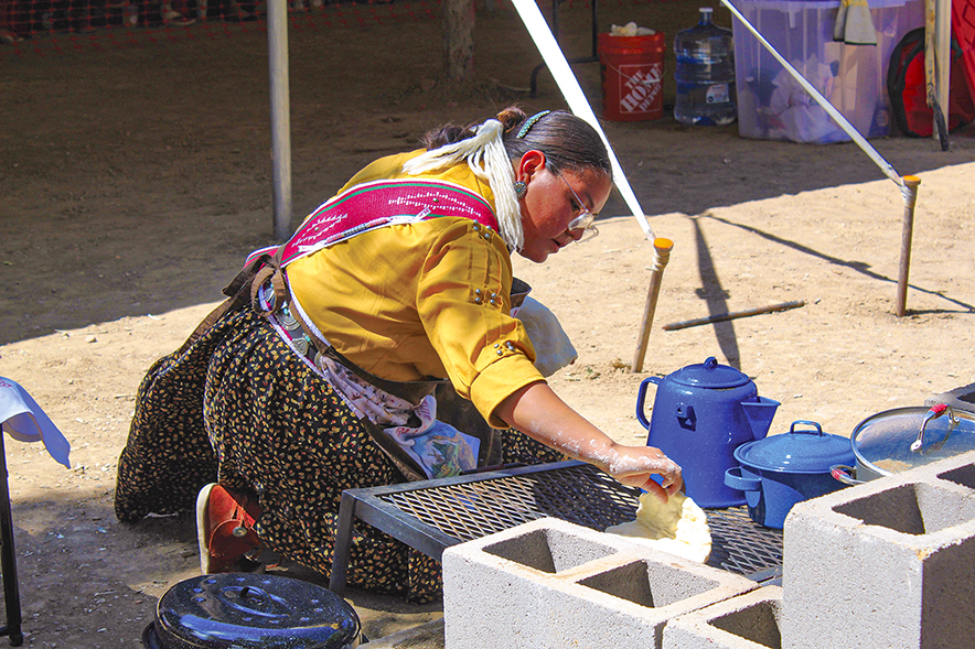 Miss Navajo Nation pageant opens with sheep-butchering competition