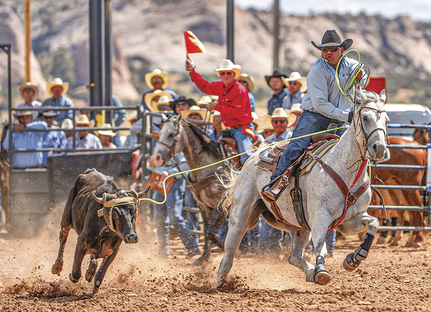 Blaine Redhorse flips script, wins NNF with heeling partner Ty Romo