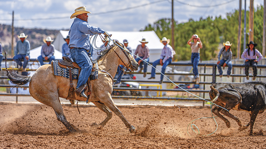 Blaine Redhorse flips script, wins NNF with heeling partner Ty Romo
