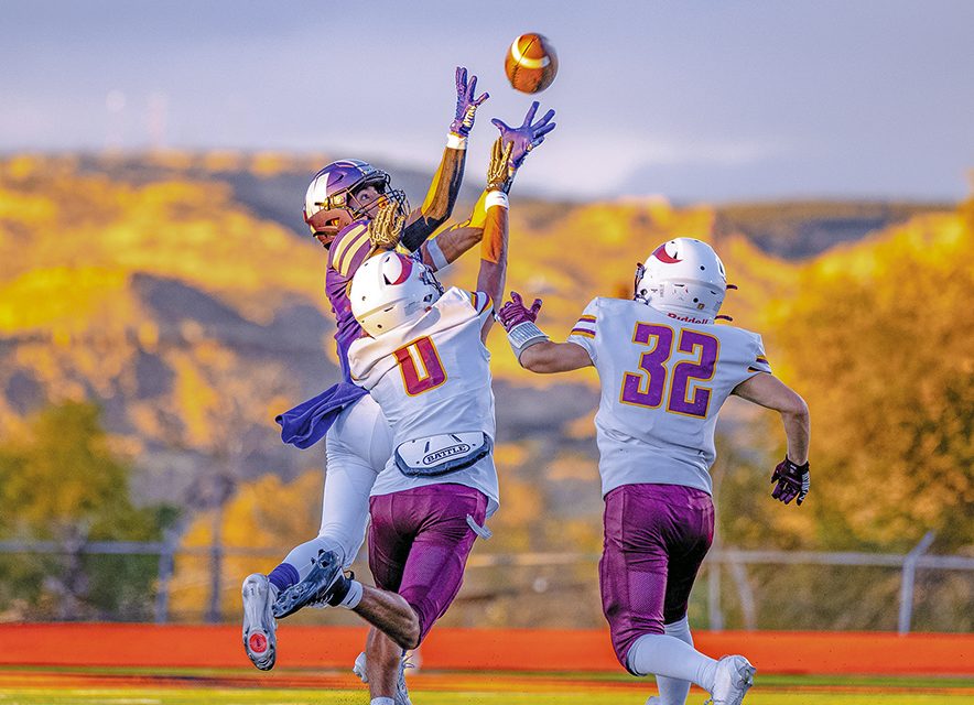 Patriots rally past Vikings, 36-35, in homecoming nail-biter