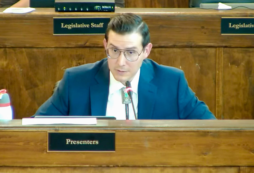 Naabik’íyáti’ votes down acting AG, demands a controller opinion by noon