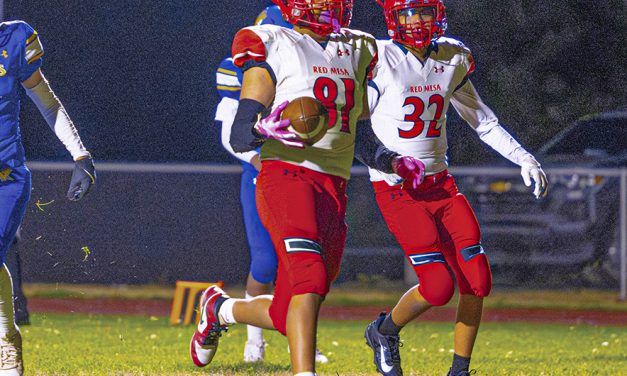 Red Mesa strikes fast, holds off Valley for 44–22 win