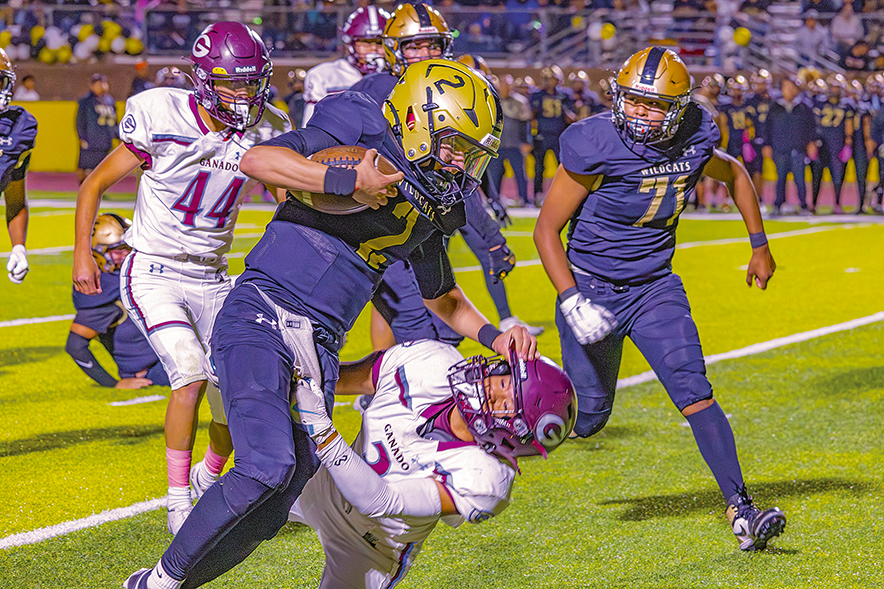 AIA football rankings: Page climbs, Chinle holds on as playoff picture sharpens