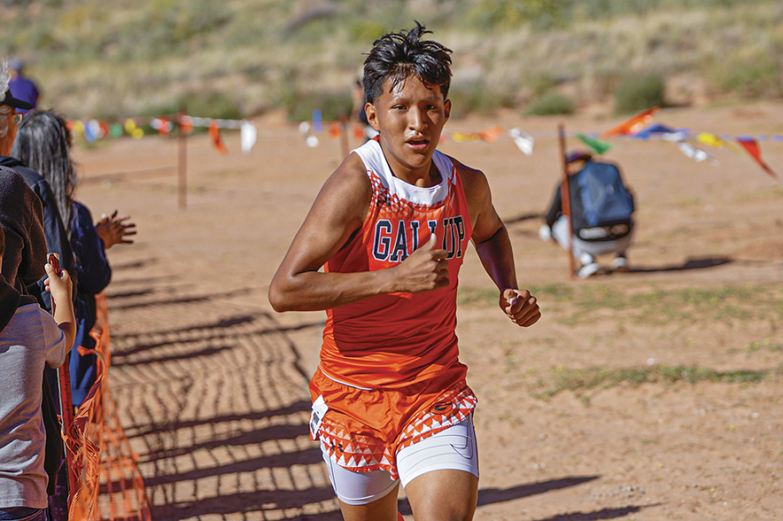 Curtis Williams Invite: Gallup’s Sage Livingston, Miyamura’s Shelby Haskie emerge as winners