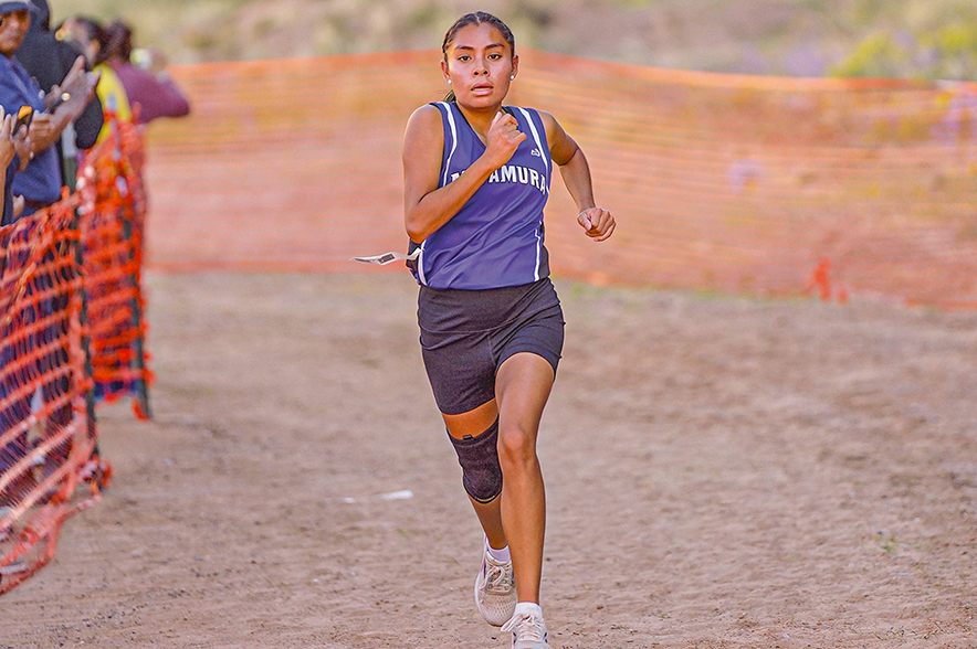 Curtis Williams Invite: Gallup’s Sage Livingston, Miyamura’s Shelby Haskie emerge as winners