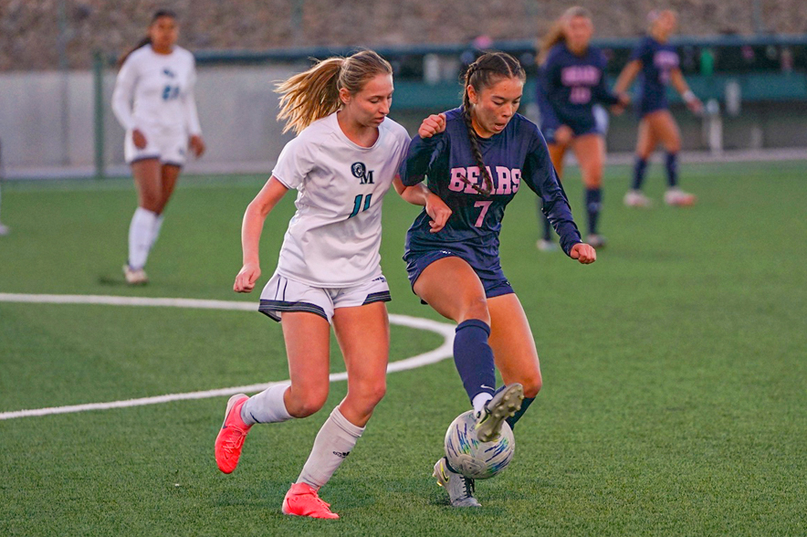 Diné quartet trying to help La Cueva girls soccer to 18th state title