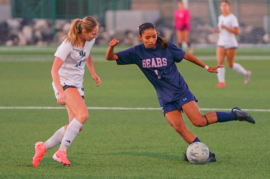 Diné quartet trying to help La Cueva girls soccer to 18th state title