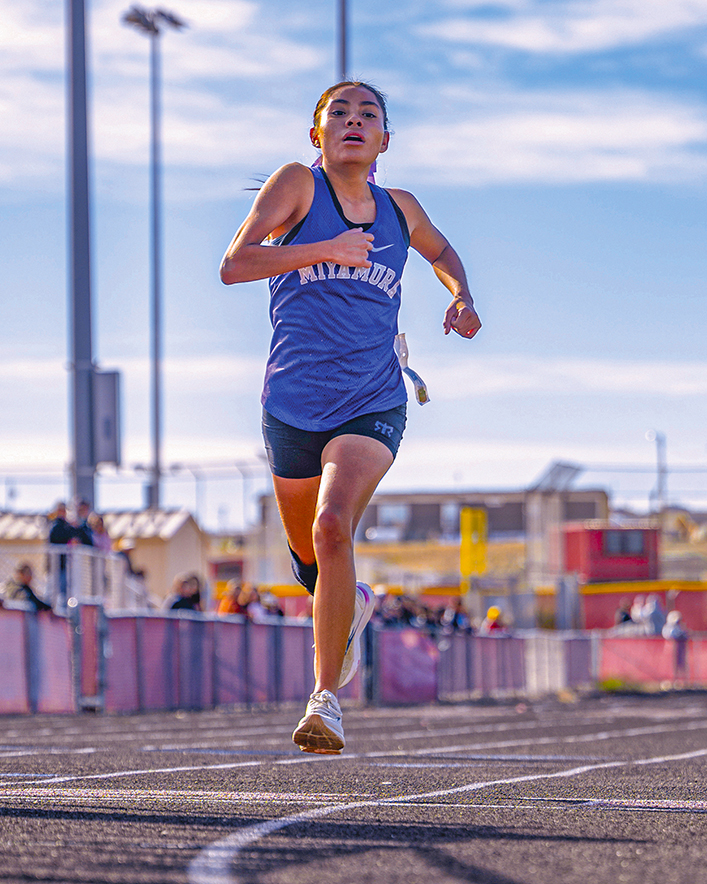 KC boys, Miyamura girls, Navajo Prep boys, and Tohatchi girls capture district cross country titles