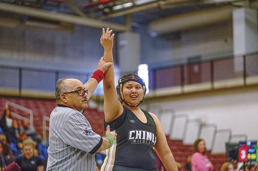 Chinle sending three grapplers to state