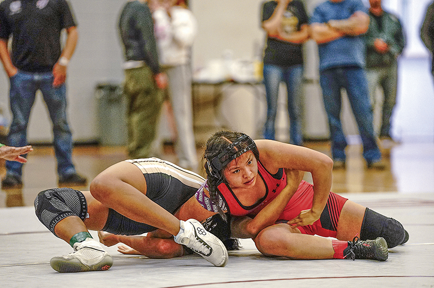 Sectional champs: Alchesay, Blue Ridge, Red Mesa grapplers capture titles