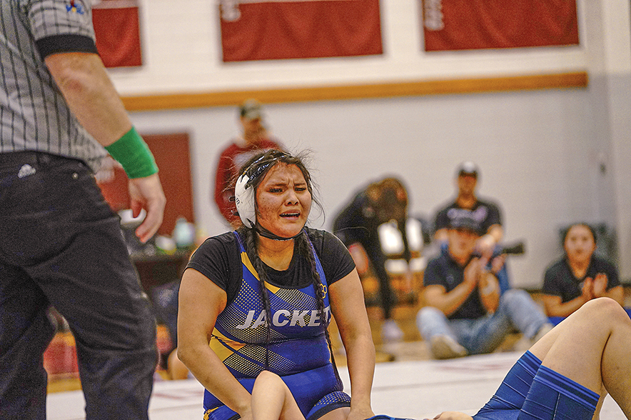 Sectional champs: Alchesay, Blue Ridge, Red Mesa grapplers capture titles