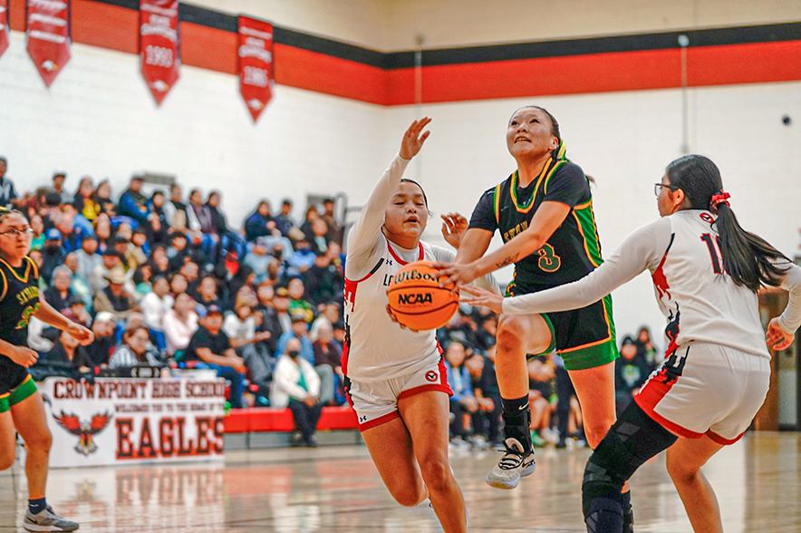 Crownpoint girls thwart Newcomb’s comeback attempt