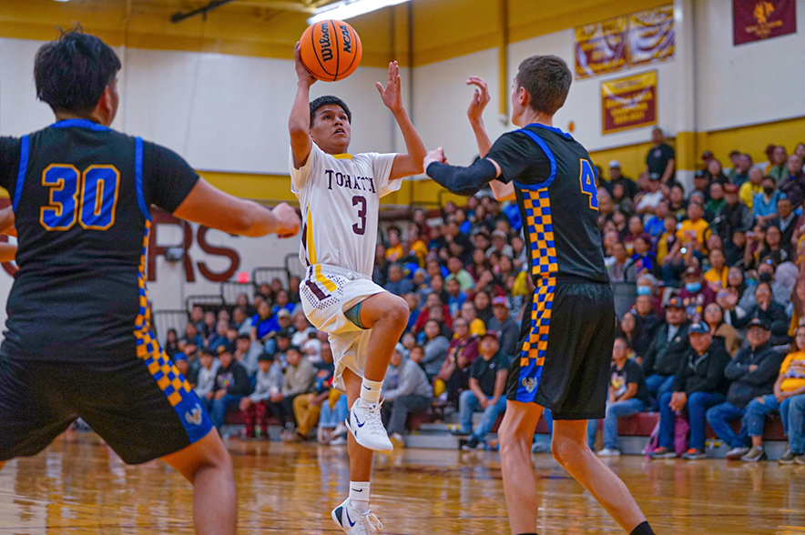 Second half surge puts Tohatchi boys in district championship game: Cougars upend Zuni, 77-42, in semis