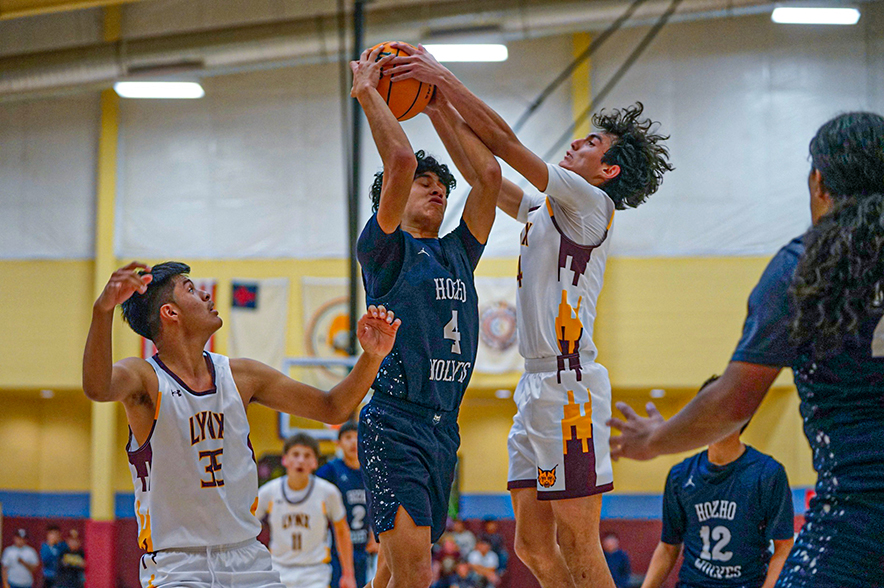 Championship Saturday: Rehoboth, Tohatchi, Gallup boys capture district crowns