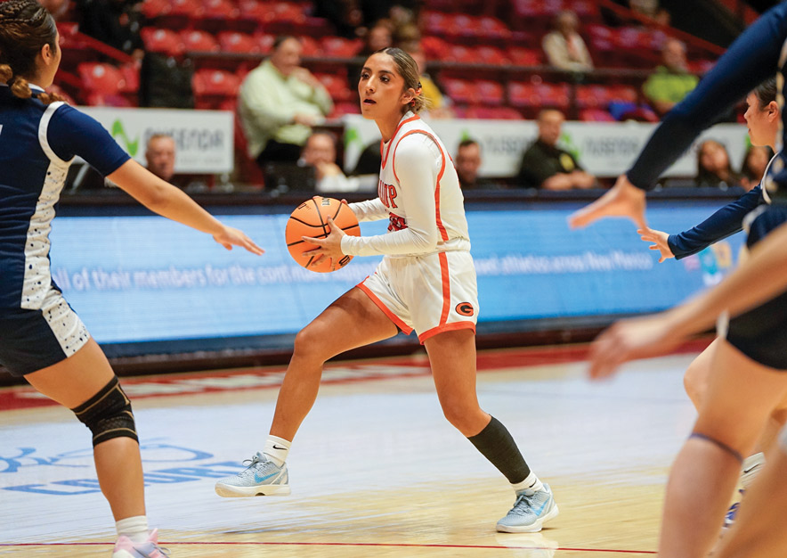 Game of runs<br>  Lady Bengals fend off Silver in 4A quarters