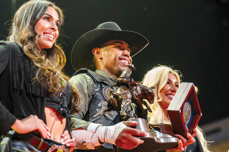 Whitehorse makes history with Ty Murray Invitational win