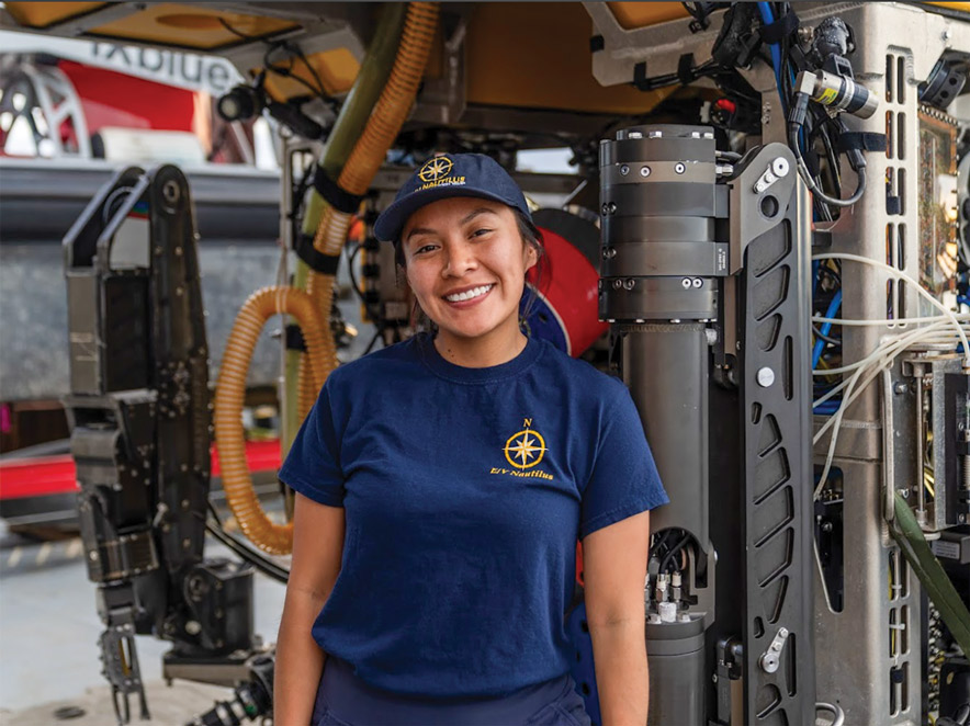 Navajo Pine teacher selected for Arctic, Pacific science expeditions