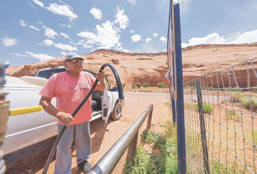 As Utah declares drought emergency, Diné families still haul water