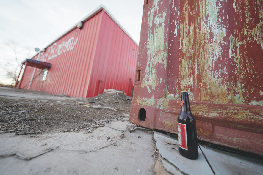 Survey finds lower smoking, drinking among Diné teens