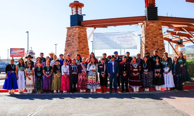Thirty-nine students earn Navajo bilingual seal