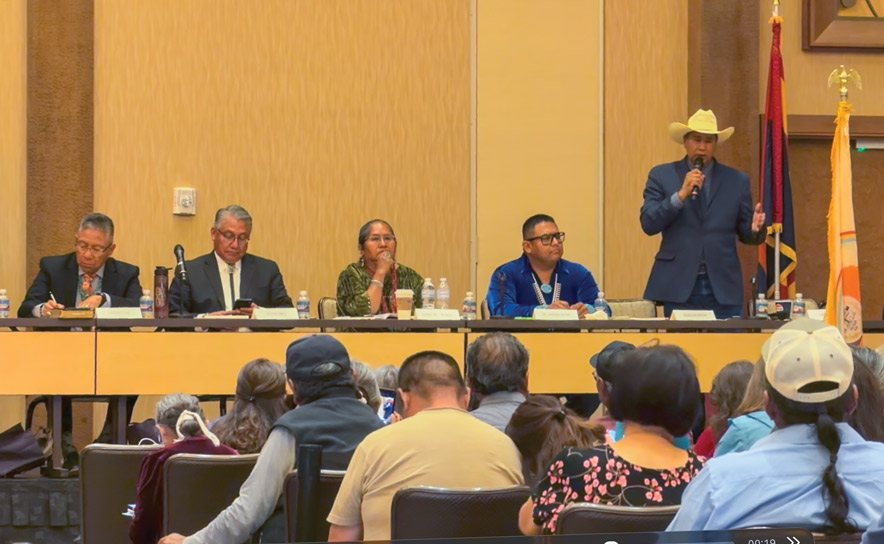 Twin Arrows forum puts Navajo contracting, election systems under scrutiny