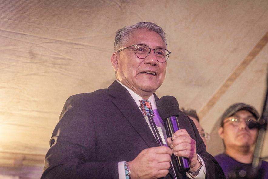 Jones, Curley projected to advance as Nygren falls short