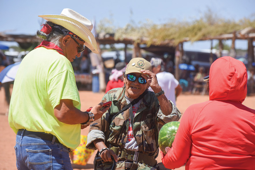 ‘Nihizaad Nizhoni’ works to bring Navajo language learning back home
