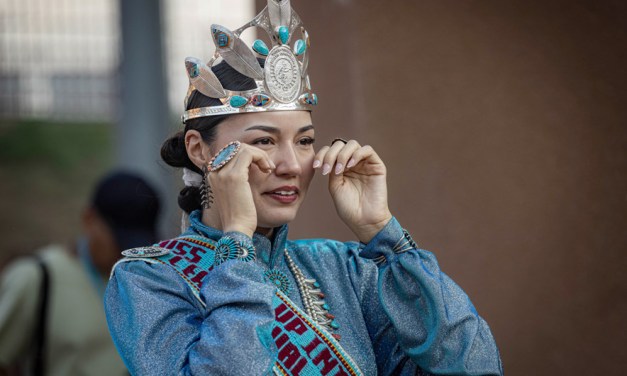 Slideshow | Ceremonial crowns new queens