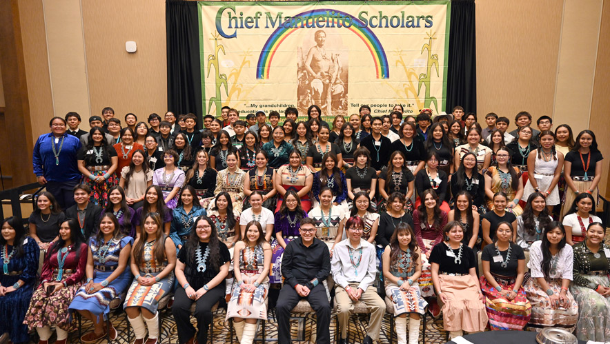 ‘Find your rhythm’ <br>Chief Manuelito Scholars prepare for college with lessons from those who came before