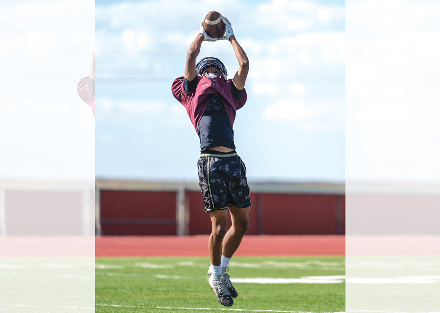 Ganado returns explosive quarterback-receiver duo with sights set on 3A North title