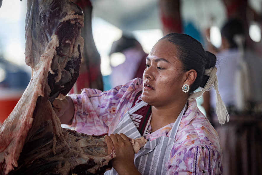 Sheep butchering puts Miss Navajo Nation contestants to the test