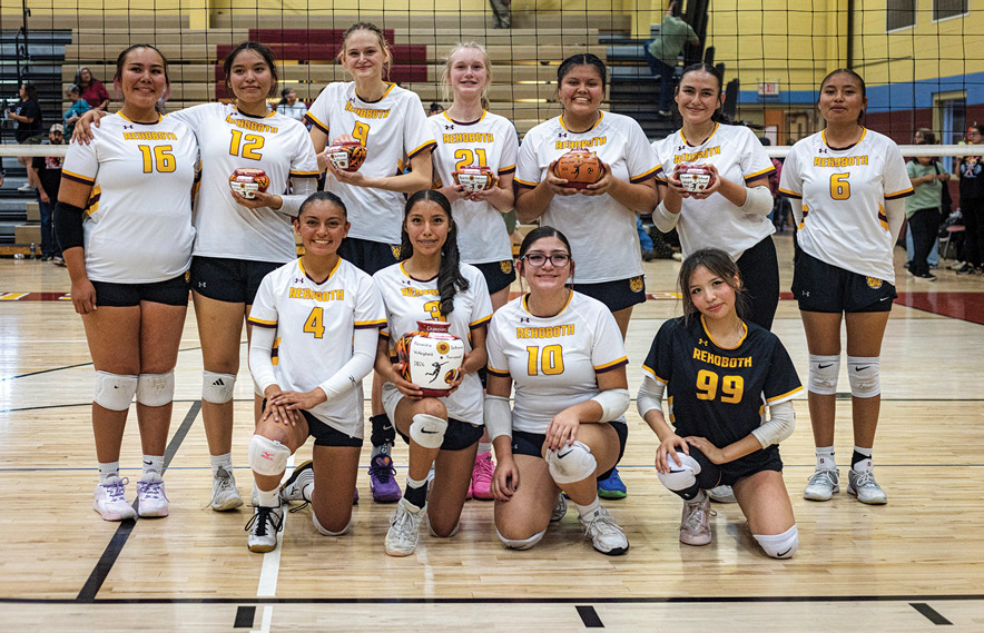 Champions: Rehoboth Christian sweeps Ramah in gold bracket finale